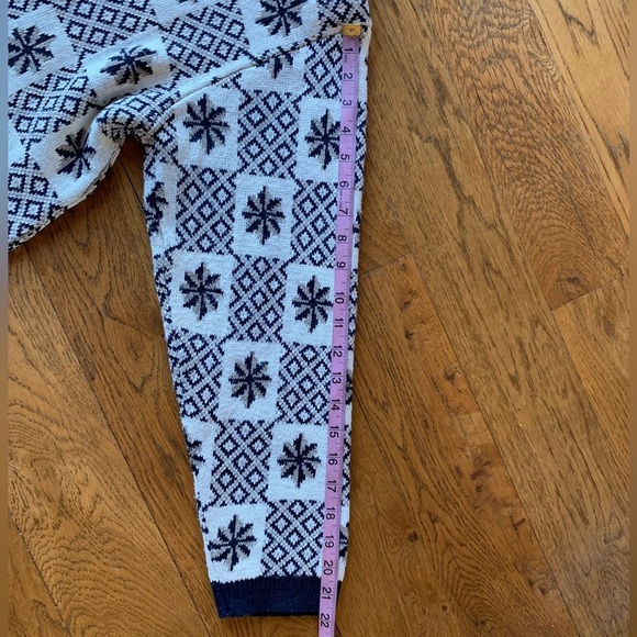 Alfred Dunner Navy‎ Sweater Geometric Print - Picture 9 of 11